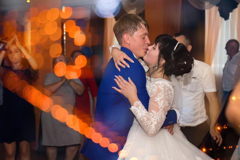 Виталий:  Профессиональная фото и видеосъёмка свадеб