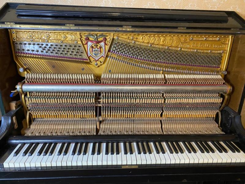 Денис:  Настройка и ремонт пианино и роялей в Твери и области