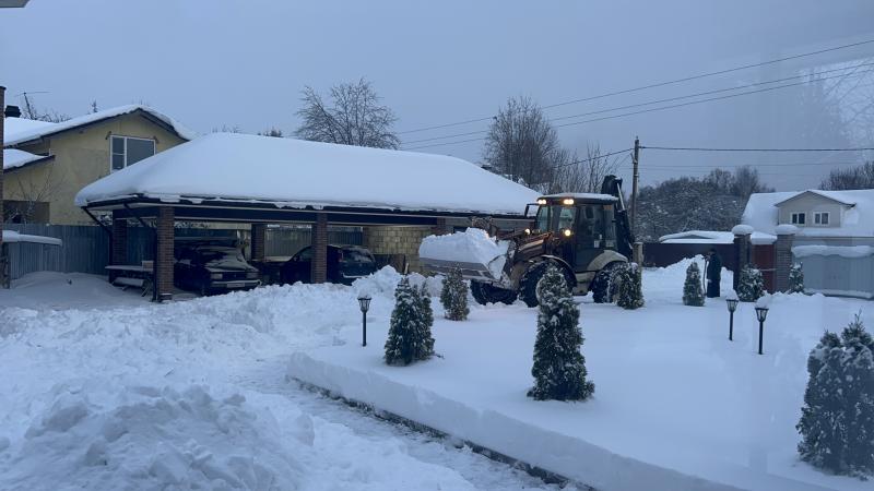 Дмитрий:  чистка снега