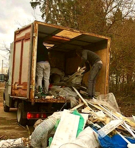 Владислав:  Вывозим мусор на Газелях с грузчиками по Екатеринбургу