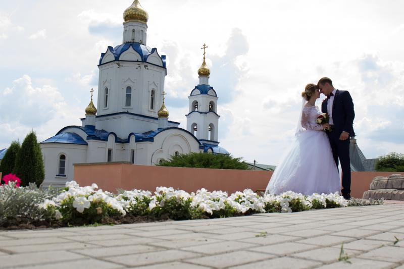 Марина: Профессиональная фото и видеосъёмка свадеб и праздников