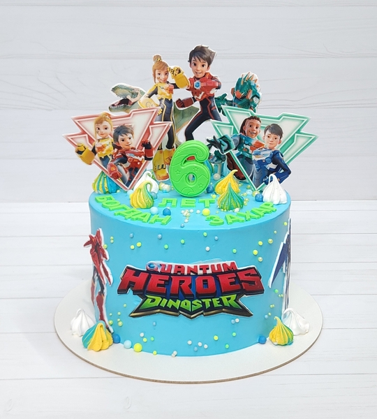 Тортик весом 2.6 кг.
Начинка молочная девочка, банан, грец.орех, оформление кремом чиз, фотопечать на сахарной бумаге