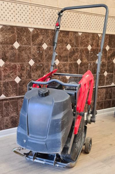 Аренда виброноги,виброплиты в Ялте