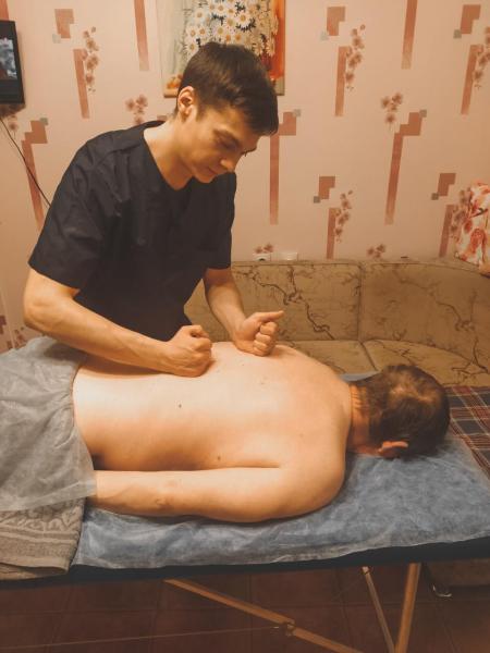 Дмитрий Вячеславович Пажитнов:  Классический оздоровительный массаж с выездом