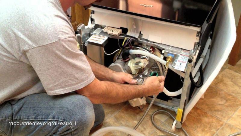 Александр:  Ремонт стиральных машин на дому с гарантией