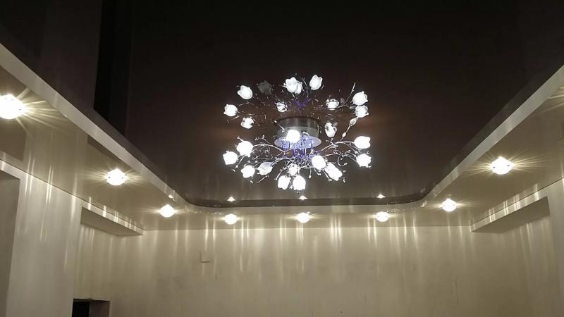 Натяжные потолки, обустройство подсветки