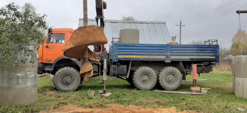 Бурение колодцев, септиков. Камаз ВЕЗДЕХОД с манипулятором