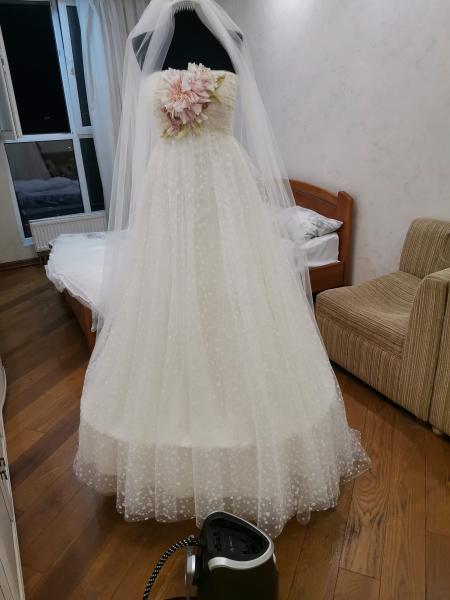 Ирина:  Отпаривание свадебных платьев 