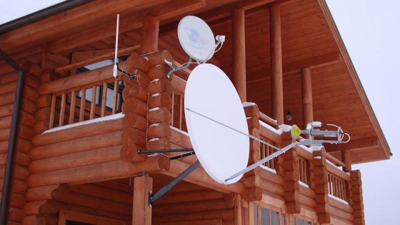 Павел:  Установка антенн для приема телеканалов со спутников