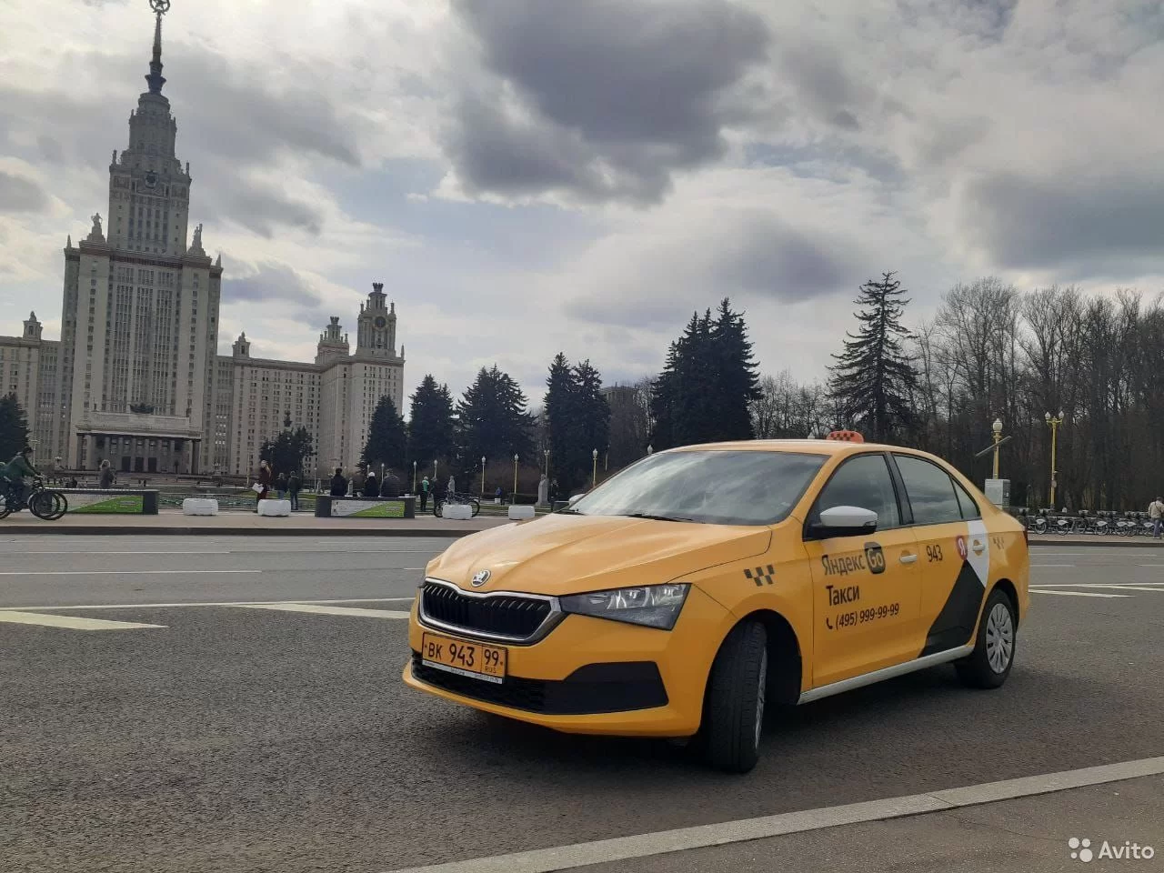 Владислав:  Аренда авто под такси с лицензией