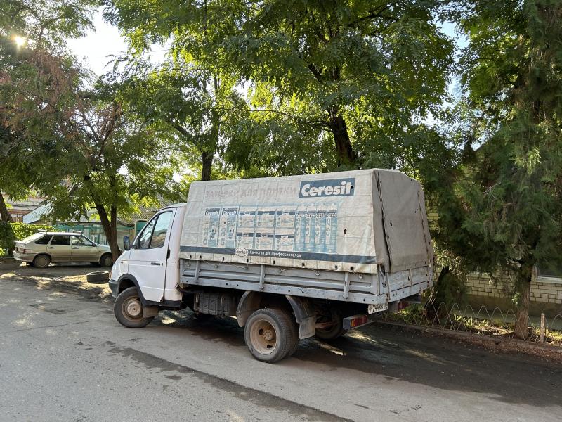 Артем:  Доставка грузов / вывоз мусора