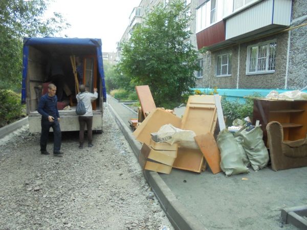 Никита:  Вывоз мебели и Строительного мусора Самара