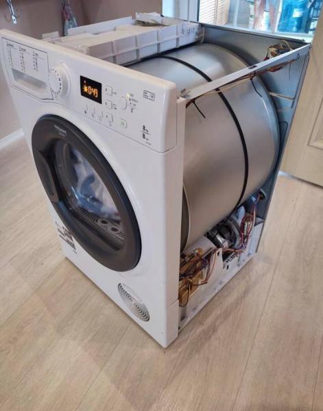 Сергей:  Ремонт стиральных машин, холодильников на дому