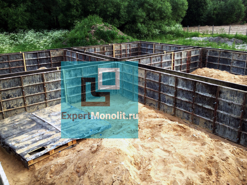 Эксперт Монолит:  Монолитное строительство коттеджей СНТ или ИЖС