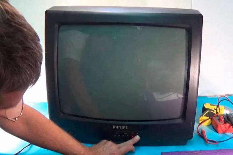 Павел:  Выполняем ремонт телевизоров