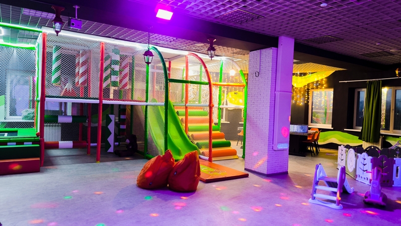 Новая игровая комната в зеленке 200 квадратов!!