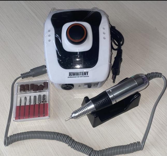 Аппарат для ногтей и стерилизатор 