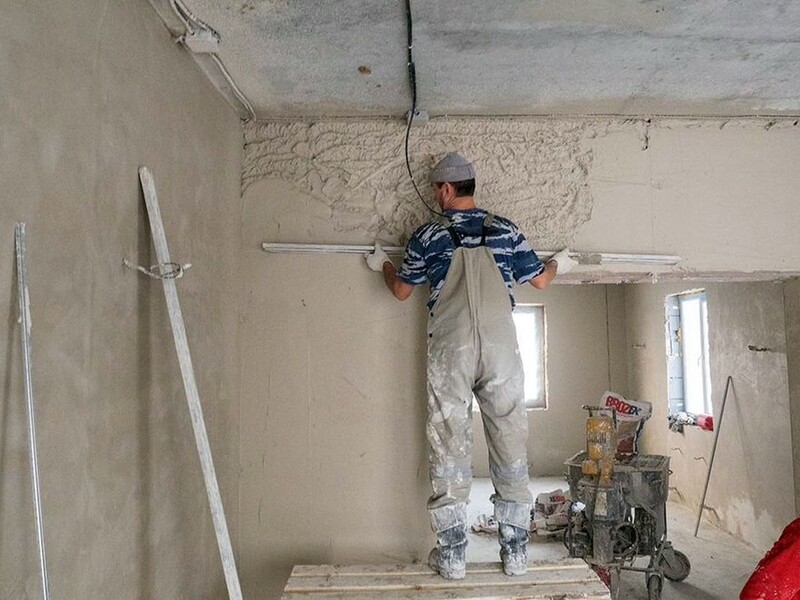 Требуется бригада строителей