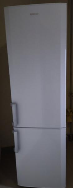 Михаил:  Ремонт холодильников на дому 