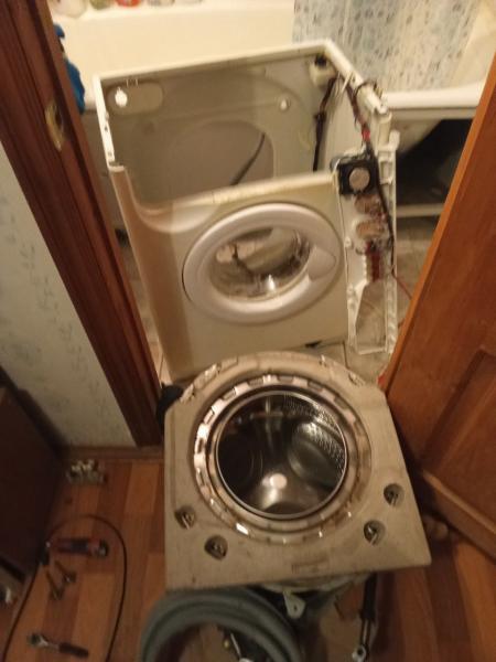 Дмитрий:  Ремонт стиральных машин на дому