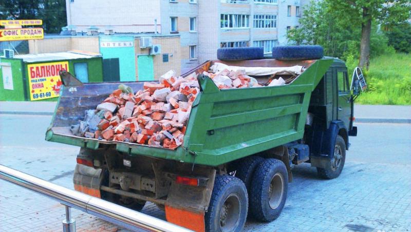 Сергей:  Вывоз строительного мусора и хлама