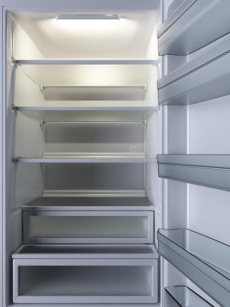 Михаил:  Ремонт холодильников и морозильных камер 