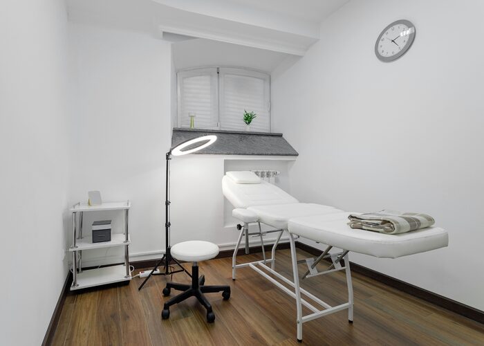 Аренда кабинета для косметолога в центре