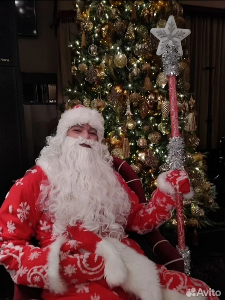 Дед Мороз ждёт когда Вы пригласите его к себе в гости) 