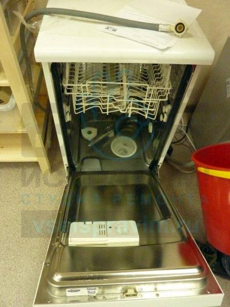 Виктор Мещеряков:  ремонт посудомоечных машин