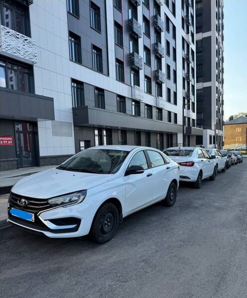 Аренда авто Lada Vesta под такси