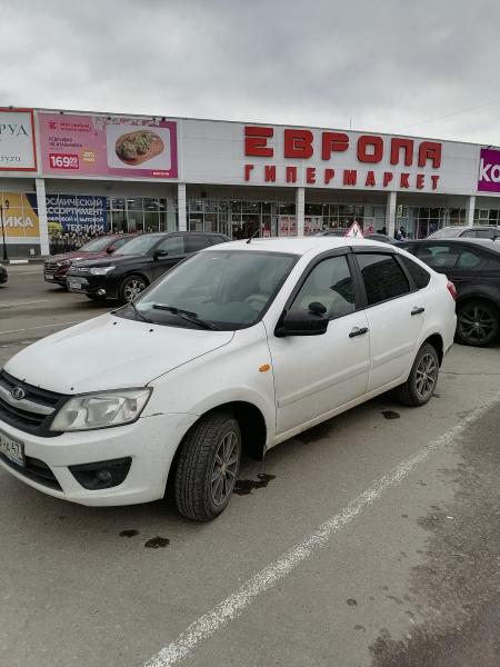 Брянск реставрация. Лада Гранта вождение.