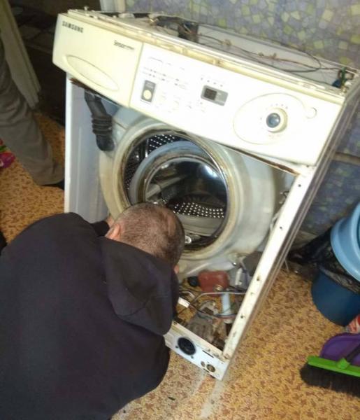 Александр:   ремонт стиральных и посудомоечных машин