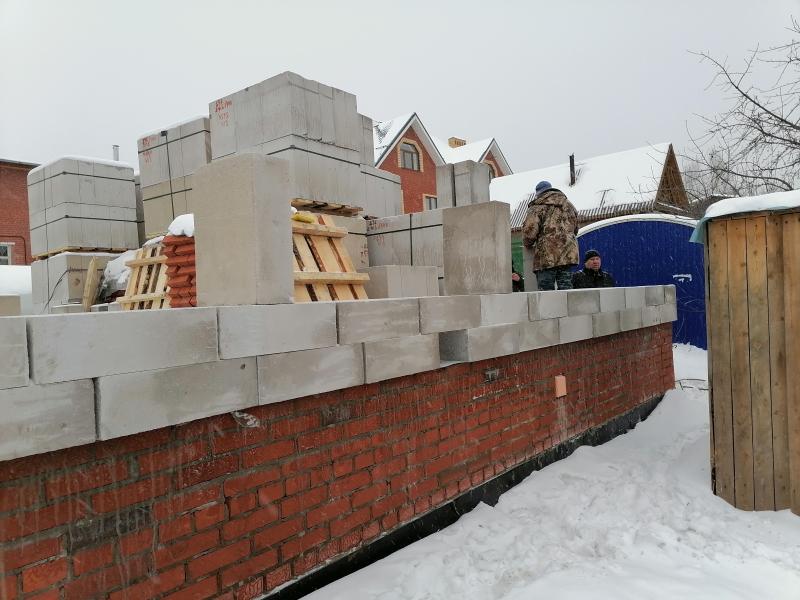 Дмитрий:  Строительство домов. 