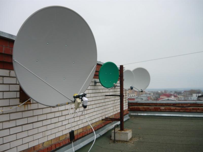 Дмитрий:  Установка, настройка тв антенн, спутниковых антенн