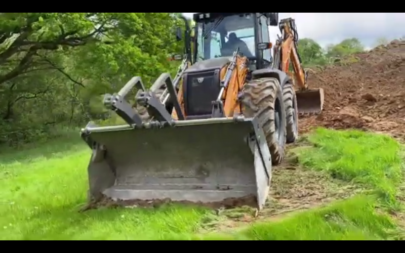 Земляные работы экскаватор погрузчик в Раменском
