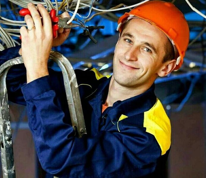 Электрик, сантехник, сборка мебели, ремонт окон, мастер