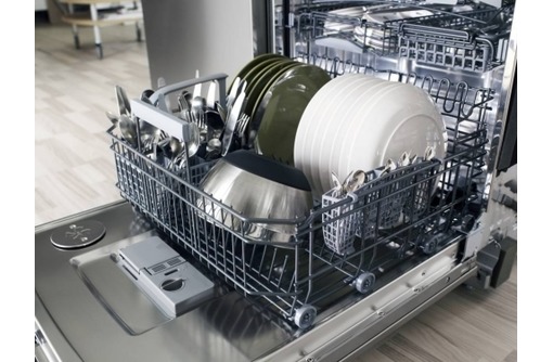 Антон:  Мастер по ремонту посудомоечных машин