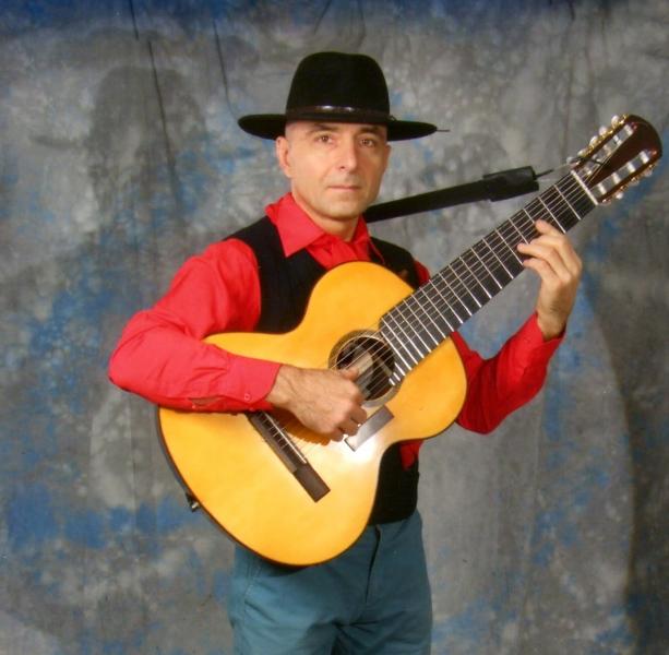 Олег:  Уроки игры на гитаре