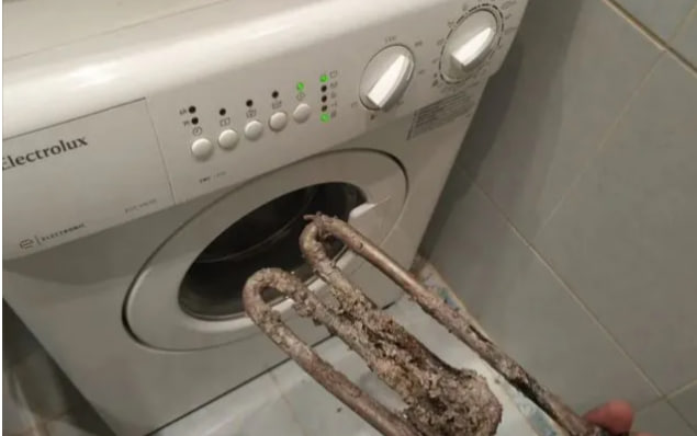 Роман:  Мастер по ремонту стиральных машин
