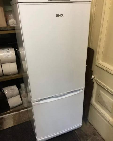 Адександр:  Мастер по ремонту бытовых холодильников