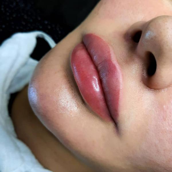 Эльмира:  Татуаж - перманентный макияж бровей, век и губ