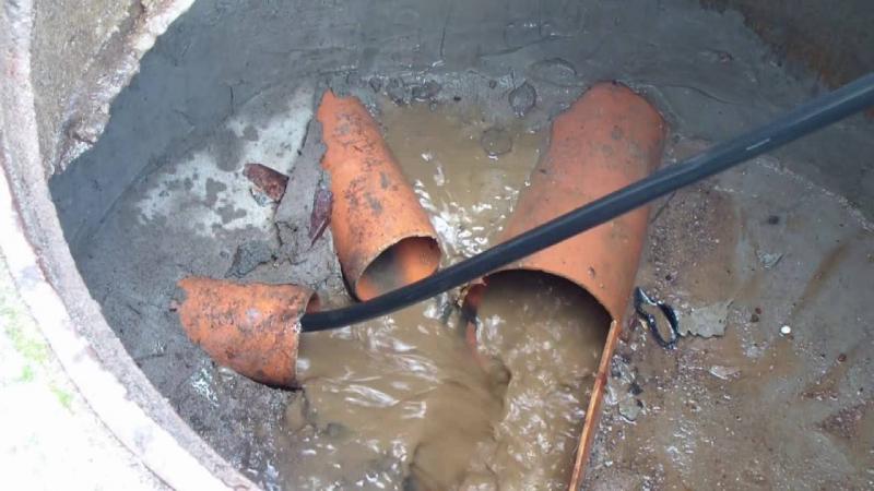 Виталий:  Прочистка труб канализации 