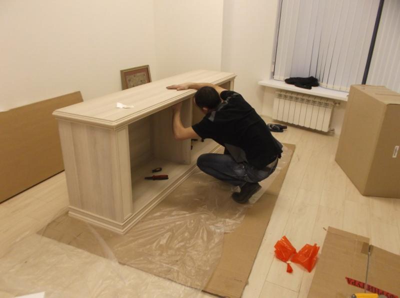 Вячеслав:  Сборка мебели кухни шкафа когда стола