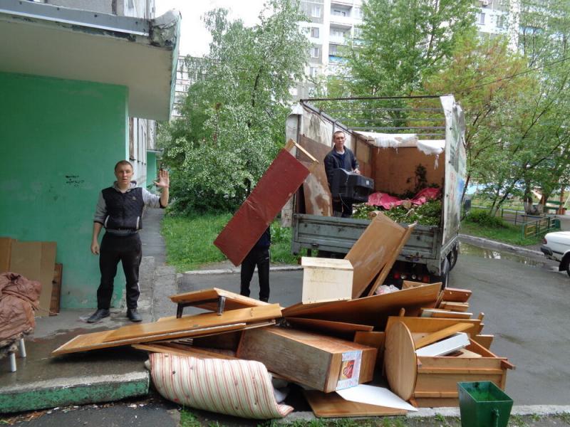 Сергей:  Вывоз строительного мусора 