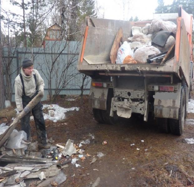 Владимир:  Вывоз мусора на автомобиле Камаз