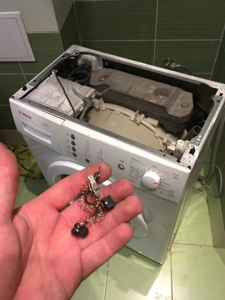 Максим:  Ремонт стиральных машин на дому 