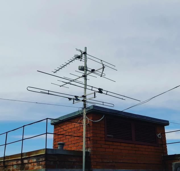 Юрий Викторович:  Усиление GSM и 3G, 4G, LTE сотового сигнала 