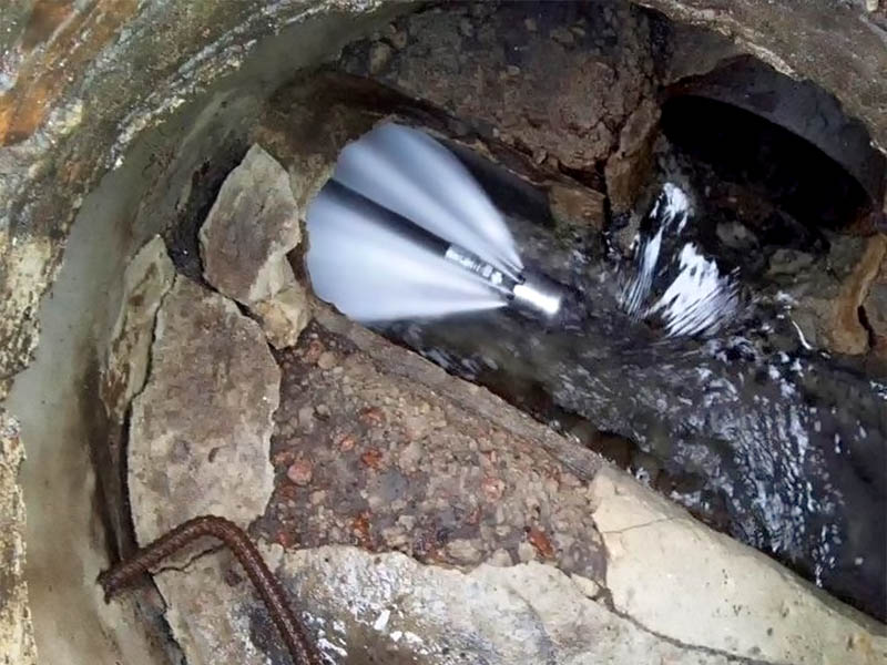 Геннадий:  Прочистка канализации 