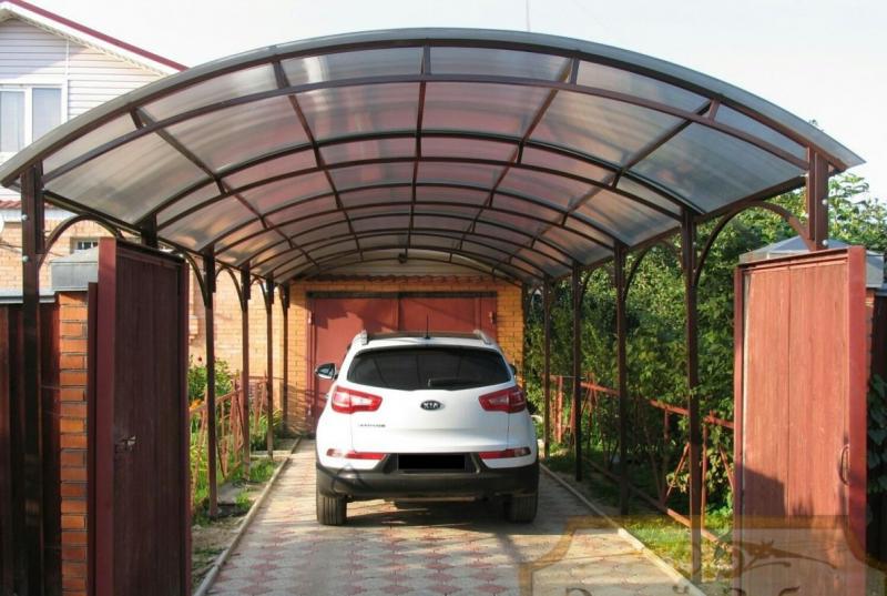 Навес под автомобиль