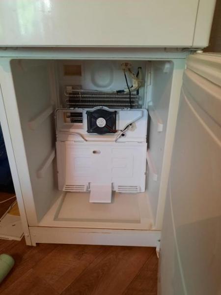 Андрей Сизов:  Ремонт холодильников на дому 